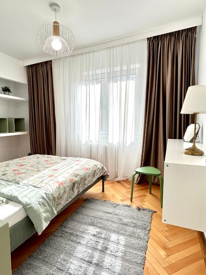 Parliament Central Apartment Bucarest Esterno foto