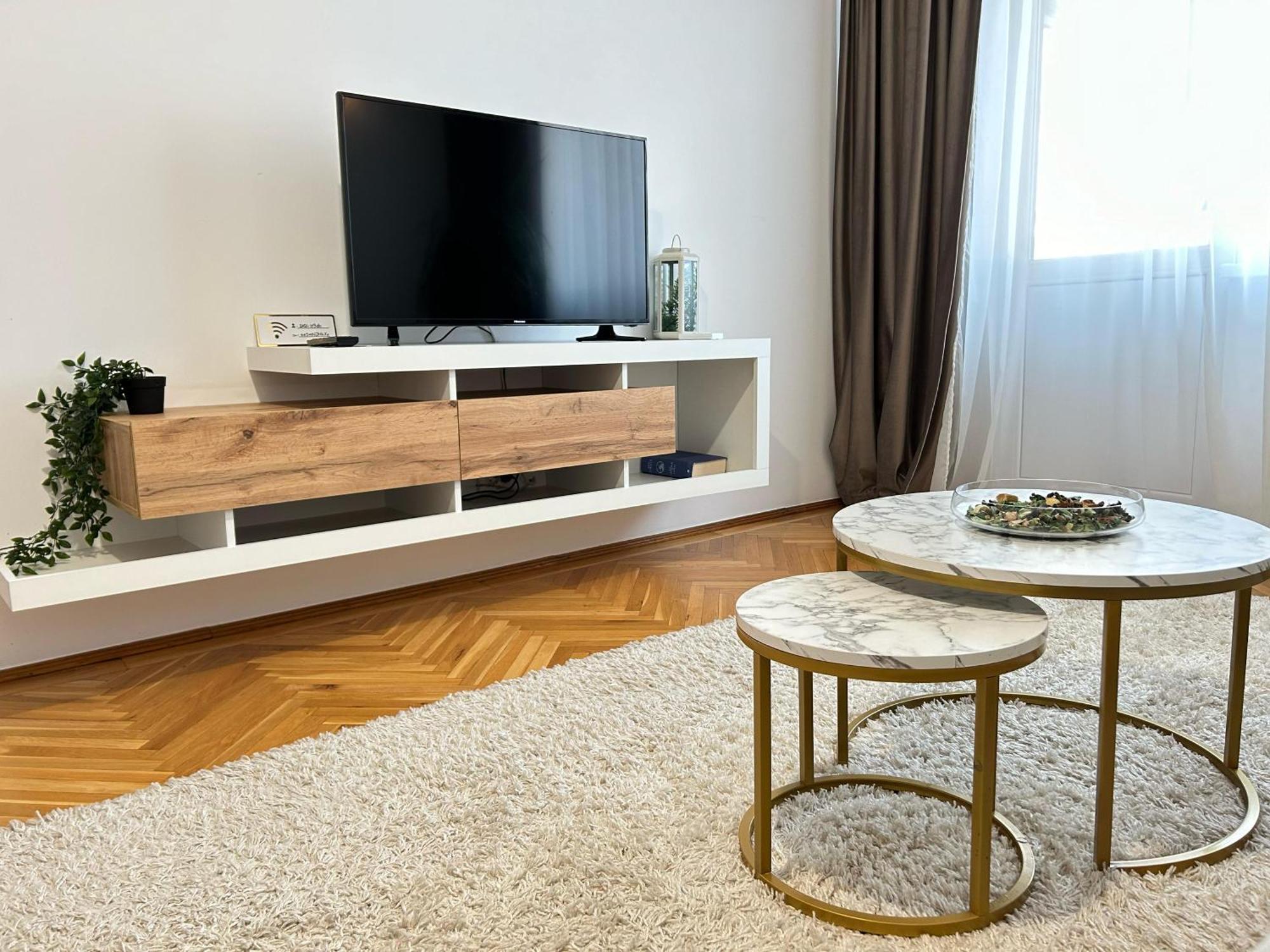 Parliament Central Apartment Bucarest Esterno foto